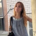 Знакомства: Юлия, 19 лет, Санкт-Петербург