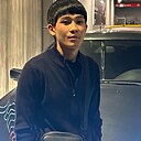 Знакомства: Азат, 20 лет, Алматы