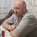 Знакомства: Артём, 41 год, Бугульма