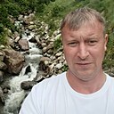 Знакомства: Максим, 38 лет, Новоалтайск