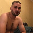 Знакомства: Михаил, 32 года, Армянск