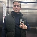 Знакомства: Кирилл, 32 года, Санкт-Петербург