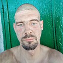 Знакомства: Санек, 33 года, Шахтерск