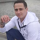 Знакомства: Артём, 31 год, Вышний Волочек