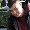 Знакомства: Артур, 24 года, Слуцк