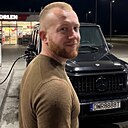 Знакомства: Yurii, 24 года, Вроцлав