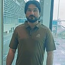Знакомства: Malik, 42 года, Русская Поляна