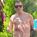 Знакомства: Виктор, 34 года, Шахты