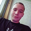 Знакомства: Виктор, 28 лет, Лесной