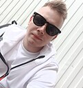 Знакомства: Валентин, 25 лет, Оленегорск