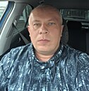 Знакомства: Евгений, 43 года, Санкт-Петербург