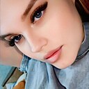 Знакомства: Адель, 27 лет, Донецк