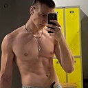 Знакомства: Максим, 21 год, Астана
