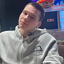 Знакомства: Максим, 22 года, Магнитогорск