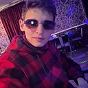 Знакомства: Denis, 23 года, Петропавловск