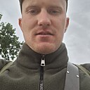 Знакомства: Павел, 32 года, Саратов