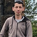 Знакомства: Руслан, 37 лет, Евпатория