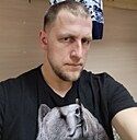 Знакомства: Юрий, 33 года, Лучегорск