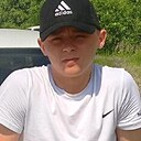 Знакомства: Артём, 27 лет, Якутск