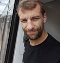 Знакомства: Владимир, 39 лет, Малоярославец