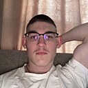 Знакомства: Кирилл, 22 года, Чебоксары