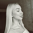 Знакомства: Yu, 23 года, Курган