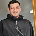 Знакомства: Мени, 31 год, Владивосток