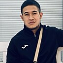 Знакомства: Евгений, 25 лет, Короча