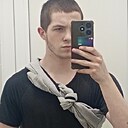 Знакомства: Саша, 18 лет, Гатчина