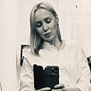 Знакомства: Ксения, 35 лет, Челябинск