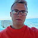 Знакомства: Иван, 18 лет, Тосно