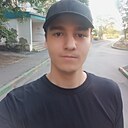 Знакомства: Максим, 23 года, Волгодонск