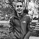 Знакомства: Макс, 25 лет, Верещагино