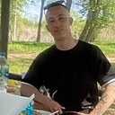 Знакомства: Виктор, 23 года, Балаково
