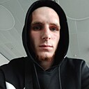 Знакомства: Денис, 19 лет, Волхов