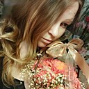 Знакомства: Dina, 31 год, Вологда