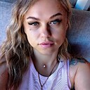 Знакомства: Ксения, 34 года, Санкт-Петербург