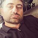 Знакомства: Виталий, 32 года, Новоаннинский