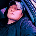 Знакомства: Денис, 34 года, Киров