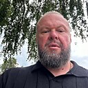 Знакомства: Антон, 45 лет, Москва