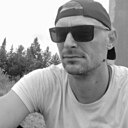 Знакомства: Макс, 34 года, Нижний Тагил