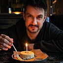 Знакомства: Макс, 34 года, Брянск
