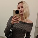 Знакомства: Лилия, 23 года, Санкт-Петербург