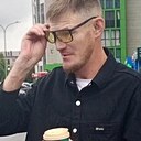 Знакомства: Артем, 34 года, Тюмень