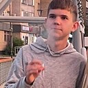 Знакомства: Гена, 18 лет, Новотроицк