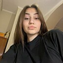 Знакомства: Вика, 18 лет, Хабаровск