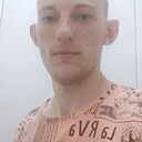 Знакомства: Кирилл, 23 года, Самара