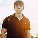 Знакомства: Данил, 18 лет, Большой Камень