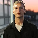Знакомства: Виталий, 24 года, Междуреченск