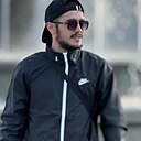 Знакомства: Артем, 28 лет, Приморский